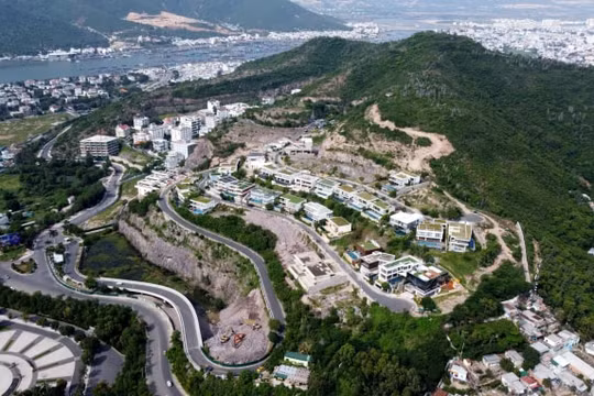 Chủ dự án Khu biệt thự Anh Nguyễn khai thác 40.000 m3 đất, đá trái phép
