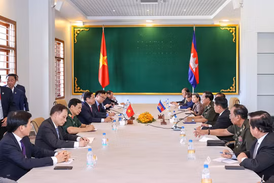 Sớm hoàn thành "Quy hoạch tổng thể Kết nối hai nền kinh tế Việt Nam-Campuchia đến năm 2030"