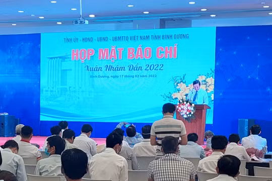 Báo chí luôn đồng hành cùng Bình Dương trong đại dịch Covid-19