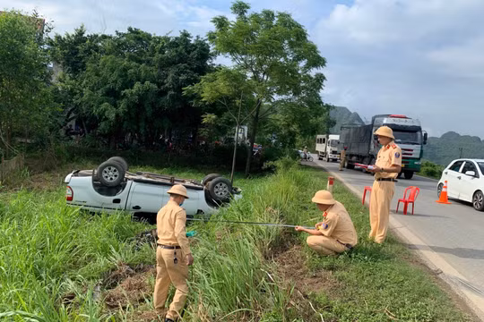 Hoà Bình: Va chạm trên đường Hồ Chí Minh, một người đàn ông tử vong