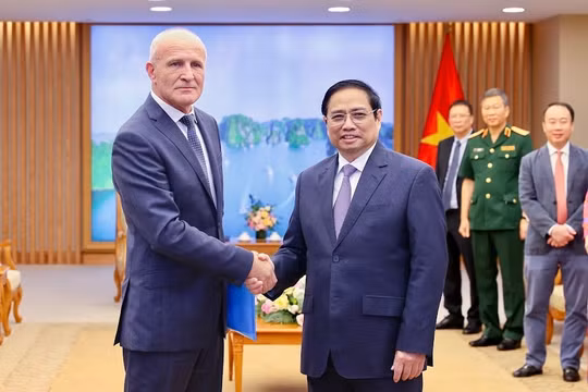 Đề nghị phía Liên bang Nga mở rộng hợp tác với Việt Nam về dược liệu, tinh dầu