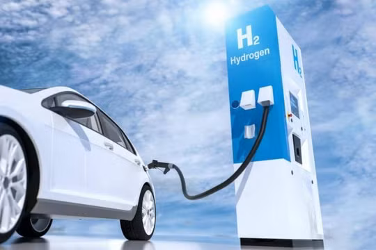 Sắp có xe điện đi được 2.000 km mỗi lần nạp đầy