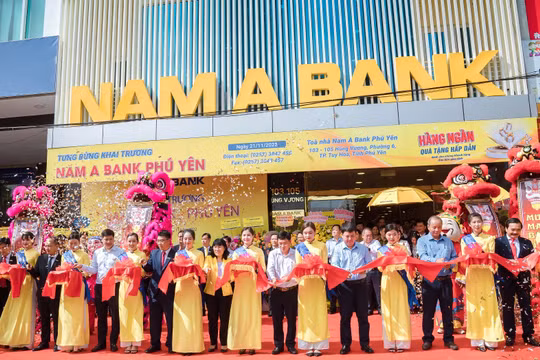 Đáp ứng nhu cầu giao dịch cuối năm, Nam A Bank thêm điểm kinh doanh