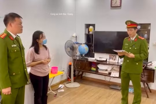 Khởi tố Tổng Giám đốc Công ty Cổ phần La Giang về hành vi buôn bán tem giả
