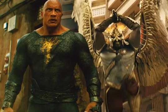 The Rock nhận cát xê 492 tỷ, mang tiền tấn về cho "Black Adam"