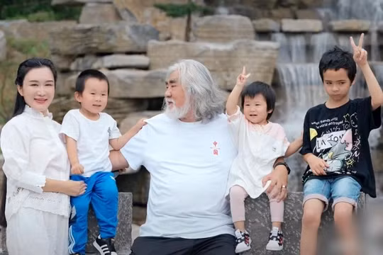 'Vua phim kiếm hiệp' Trương Kỷ Trung yêu cầu vợ trả tài sản