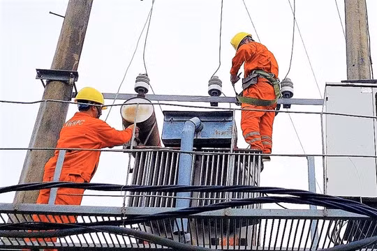 EVNNPC triển khai nhiều hoạt động ý nghĩa thiết thực hỗ trợ người dân, doanh nghiệp trong Tháng Tri ân khách hàng năm 2022