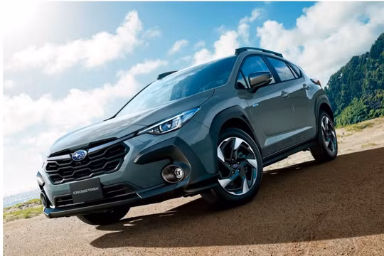 Subaru Crosstrek 2023 ra mắt tại Nhật Bản, được trang bị động cơ hybrid