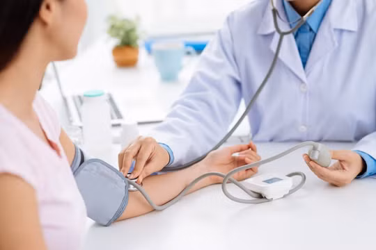 Khẩn trương làm rõ hơn các nội dung trong dự án Luật Khám bệnh, chữa bệnh (sửa đổi)