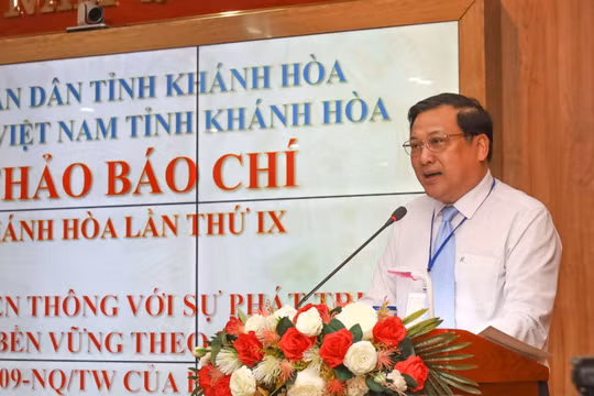 Báo chí tích cực tham gia giải quyết các vấn đề cho sự phát triển kinh tế biển