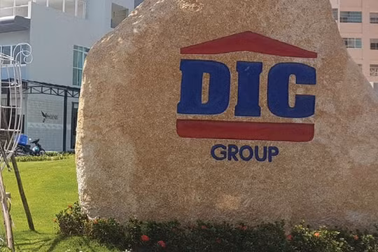 DIC Corp (DIG) 'hạ giá' chào bán cổ phiếu, thị giá rớt thê thảm với dòng tiền kinh doanh âm nặng