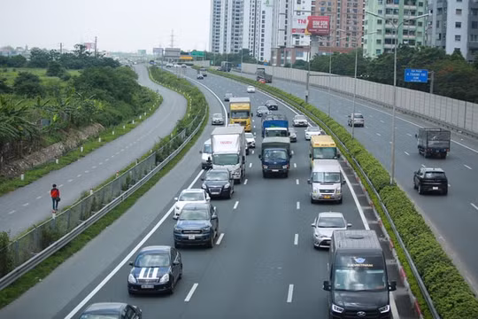 Cửa ngõ Hà Nội thông thoáng trong ngày cuối của kỳ nghỉ lễ 30/4-1/5
