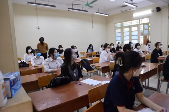 Đề thi tốt nghiệp THPT 2022 môn Hóa học, mã đề 207