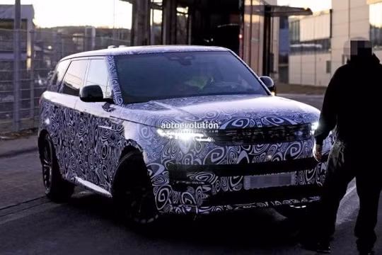 Range Rover Sport 2023 sẽ được ra mắt vào ngày 10/5 tới đây