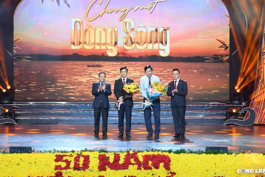“Chung một dòng sông”: Hòa hợp, đoàn kết dân tộc, cùng xây dựng đất nước