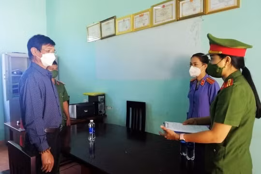Nguyên Phó chủ tịch huyện la Grai bị khởi tố vì ký hàng loạt sổ đỏ từ hồ sơ giả