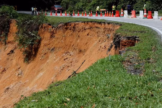Sạt lở khu cắm trại ở Malaysia: 5 trẻ em nằm trong số những người thiệt mạng