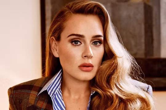 Adele bị công kích sau thông báo hủy show tại Mỹ
