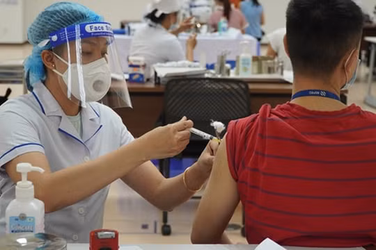 Bộ Y tế yêu cầu đẩy mạnh chiến dịch tiêm chủng mùa Xuân