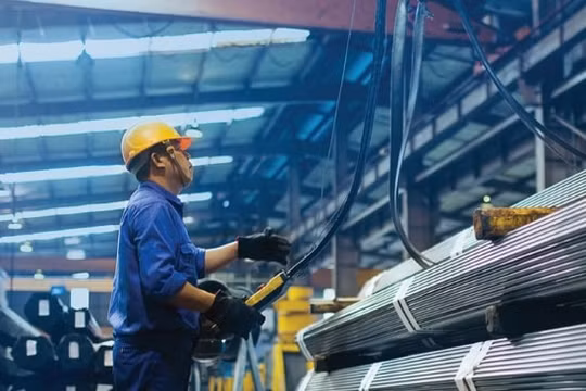 ADB: Việt Nam có thể hoàn thành chỉ tiêu tăng trưởng GDP 6,5% trong năm 2022