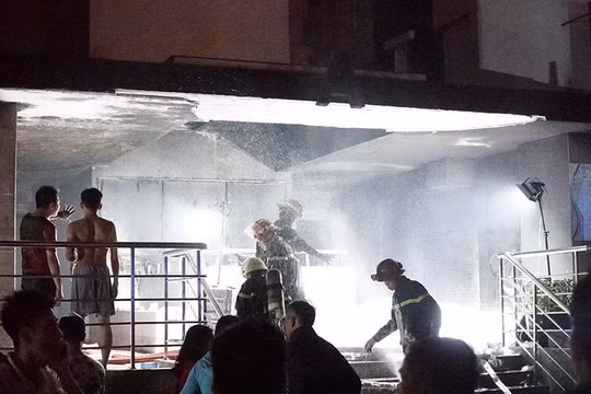 Hoãn phiên xét xử vụ cháy chung cư Carina Plaza “kinh hoàng”