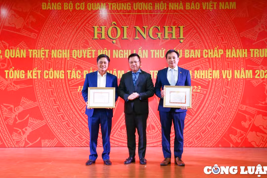 Đảng ủy Cơ quan TƯ Hội Nhà báo Việt Nam:Tiếp tục đổi mới toàn diện, nâng cao chất lượng công tác xây dựng Đảng