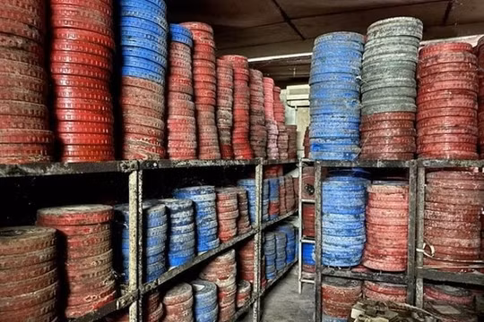 300 phim lưu trữ ở Hãng phim truyện Việt Nam bị hỏng không phải là bản gốc