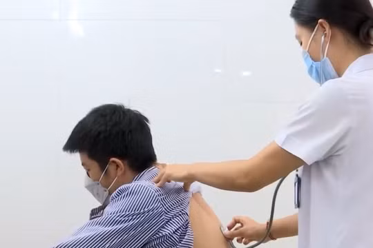Mắc bệnh ký sinh trùng nguy hiểm từ thói quen ăn tái sống