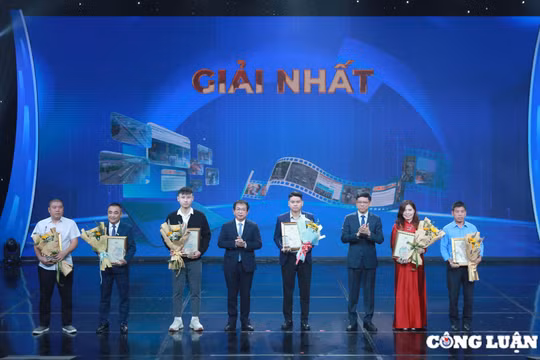 Công bố Giải thưởng 'Báo chí tuyên truyền về an toàn giao thông năm 2025'