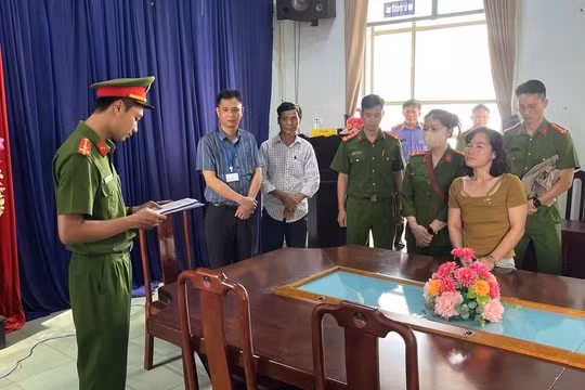 Gia Lai: Khởi tố, bắt giam người phụ nữ vu khống, chửi bới Công an và lãnh đạo xã
