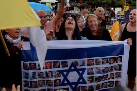 Người dân Israel và Gaza vỡ òa sau thỏa thuận ngừng bắn