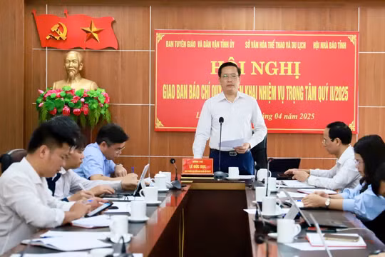 Báo chí Lai Châu tăng cường tuyên truyền về công tác chuẩn bị Đại hội Đảng các cấp