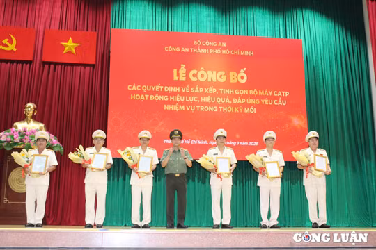 Công an TP HCM giảm từ 55 xuống 33 đầu mối