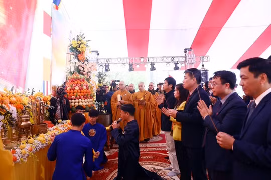 Lễ hội Tiếu Mai tôn vinh chiến thắng Như Nguyệt năm 1077