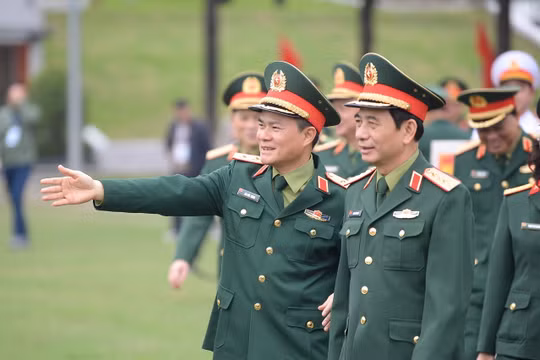 Đại tướng Phan Văn Giang, Bộ trưởng Bộ Quốc phòng gặp mặt, động viên CLB Thể Công - Viettel