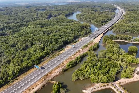 Trước năm 2030, đầu tư xây dựng khoảng 100km đường cao tốc Hà Tiên - Rạch Giá