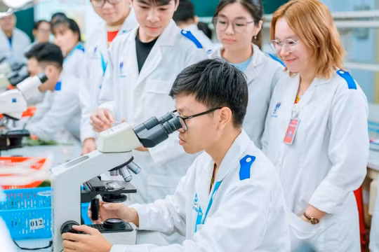 Y tế 'đổi trục', kỹ thuật cao không còn độc quyền tuyến Trung ương