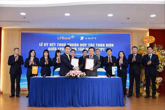 VNPT và LPBank ký kết hợp tác toàn diện, thúc đẩy chuyển đổi số và phát triển bền vững