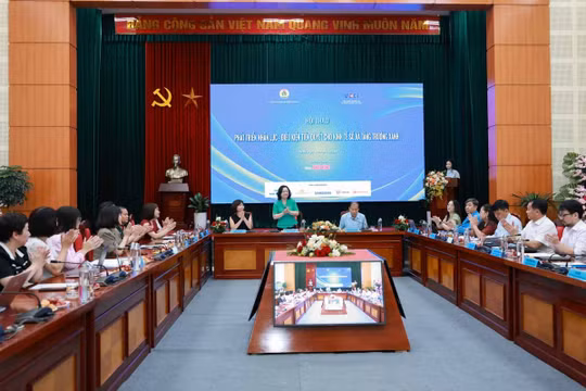 Khoảng trống đào tạo khiến hàng chục triệu lao động đứng trước nguy cơ bị bỏ lại phía sau