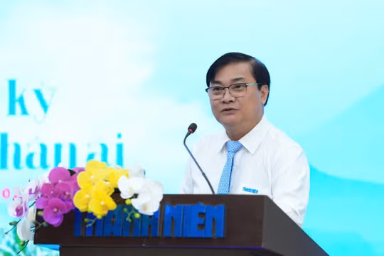 Báo Thanh Niên trao giải cuộc thi Sống đẹp lần V