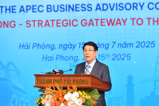 Chủ tịch nước Lương Cường dự Hội nghị xúc tiến đầu tư tại Hải Phòng