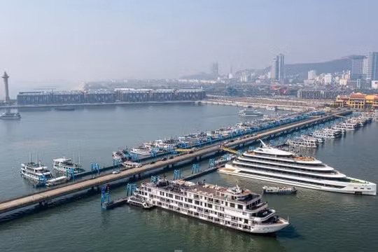 Hạ Long sẽ khai thác thêm nhiều sản phẩm du lịch độc đáo trong năm 2025