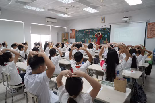 Quảng Ninh đồng loạt tuyển giáo viên, nhân viên hợp đồng cho năm học 2025-2026