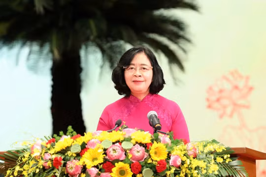 Chân dung Bí thư Thành ủy Hà Nội nhiệm kỳ 2025-2030 Bùi Thị Minh Hoài