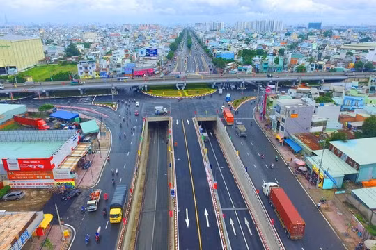 TP HCM: Đầu tư hơn 26.000 tỷ mở rộng hai quốc lộ, giúp giảm kẹt xe cho cửa ngõ phía Tây - Bắc