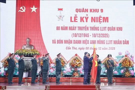 Tổng Bí thư Tô Lâm: Tập trung xây dựng lực lượng vũ trang Quân khu 9 cách mạng, chính quy, tinh nhuệ, hiện đại