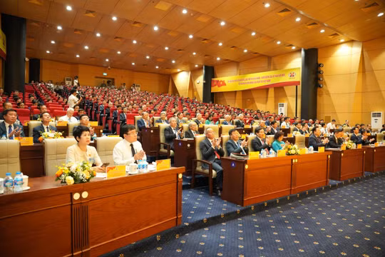 Phó Thủ tướng Chính phủ Hồ Đức Phớc dự và chỉ đạo Đại hội Đại biểu Đảng bộ Tập đoàn Công nghiệp Than - Khoáng sản Việt Nam lần thứ IV, nhiệm kỳ 2025 - 2030