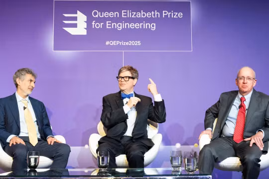5 Chủ nhân Giải thưởng VinFuture được vinh danh tại Giải thưởng Nữ hoàng Elizabeth 2025