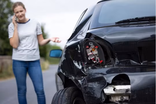 Cách đánh giá giá trị xe của bạn sau một vụ tai nạn va chạm trực diện