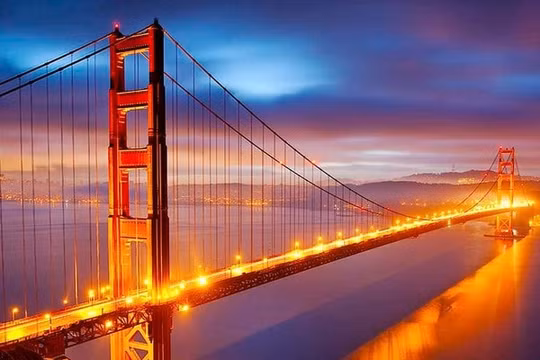 Khách du lịch Canada bay sang Mỹ giảm hơn 70%